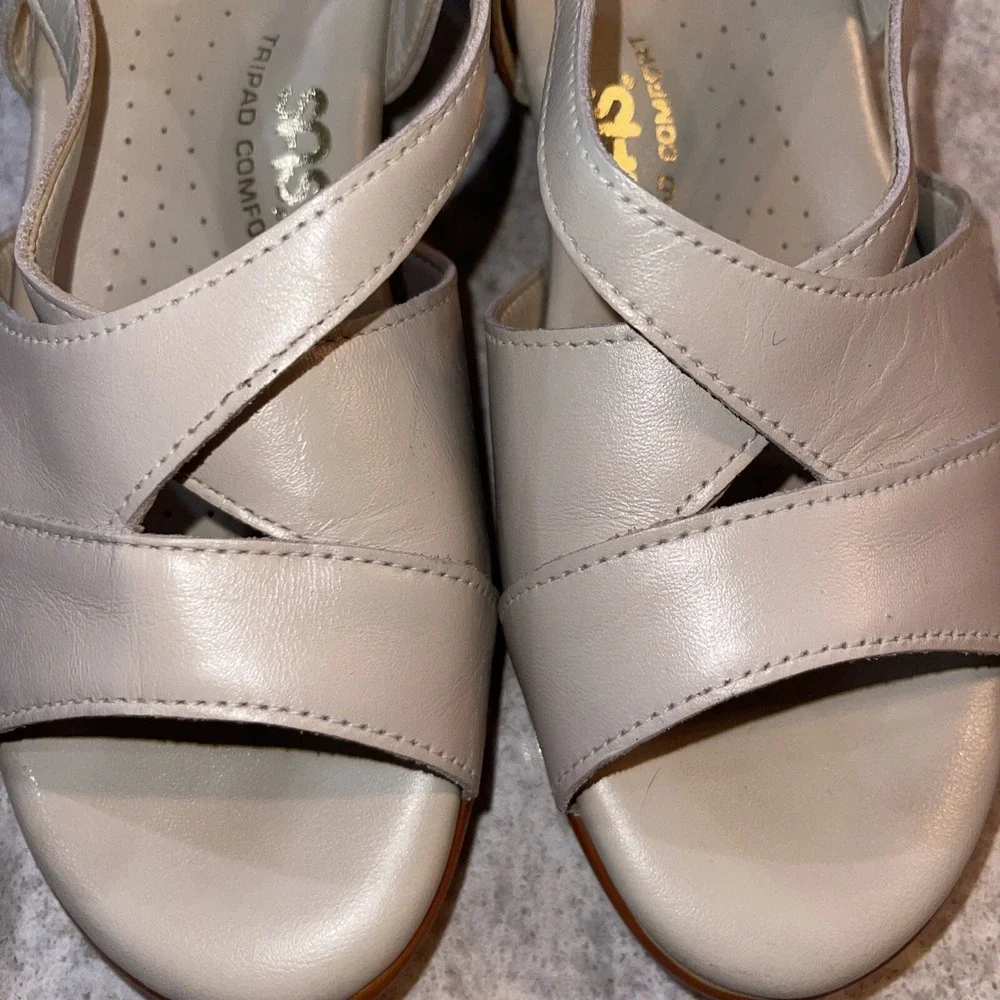 SAS Leather Adjustable Strap Comfort Sandals Shoes Women's Sz 6.5W Cream Ivory - Picture 11 of 16